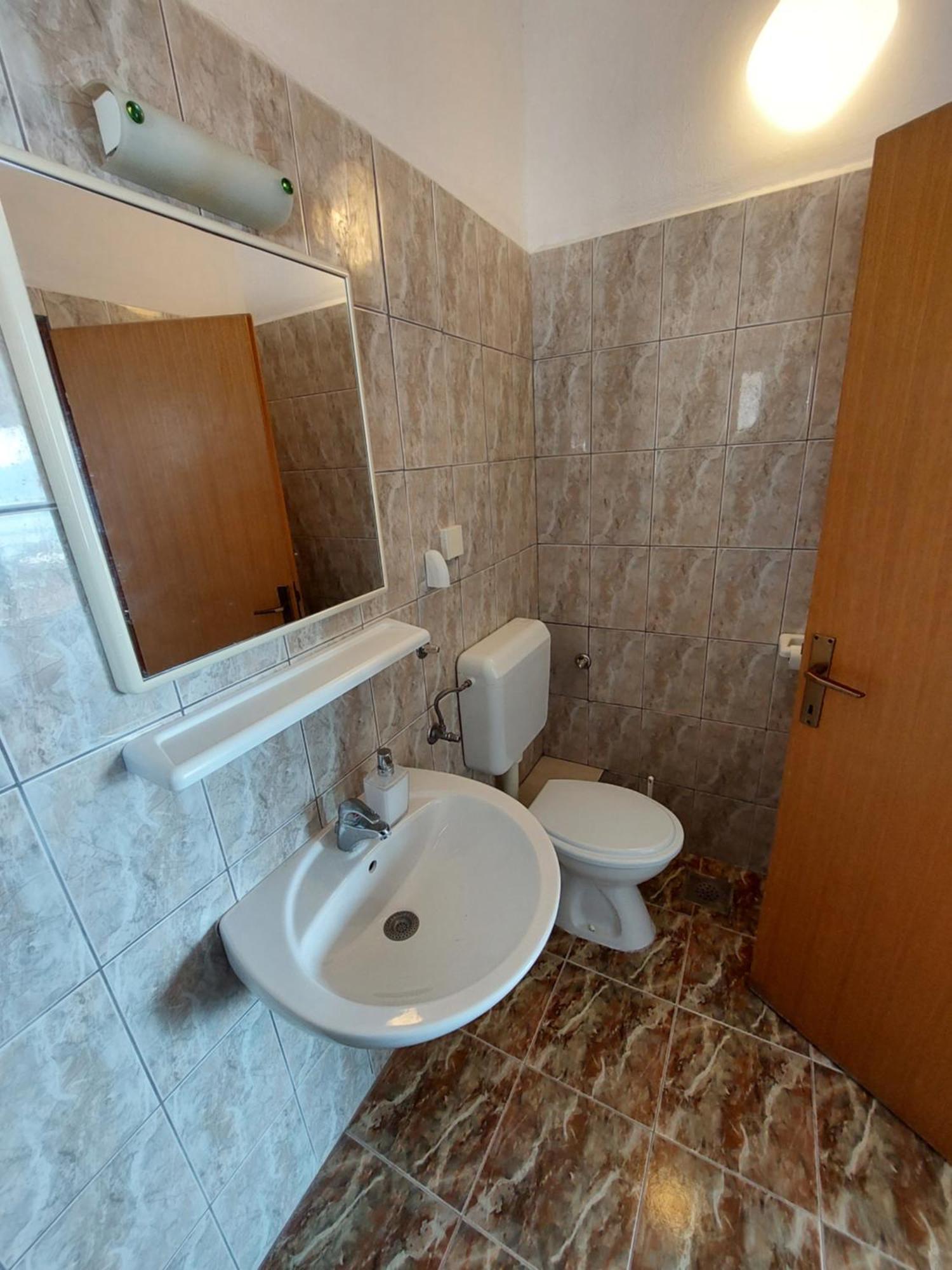 Apartmani Korljan Gradac  Exterior foto